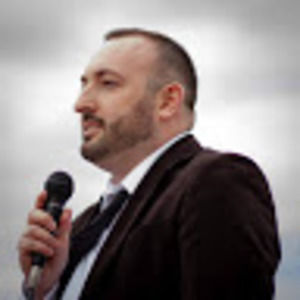 Meet your Posher, Brett